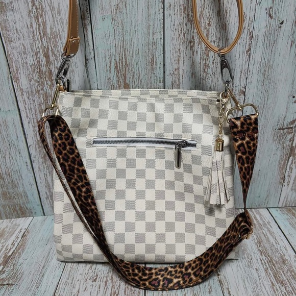 Sling Checkered Purse - Picture 2 of 2